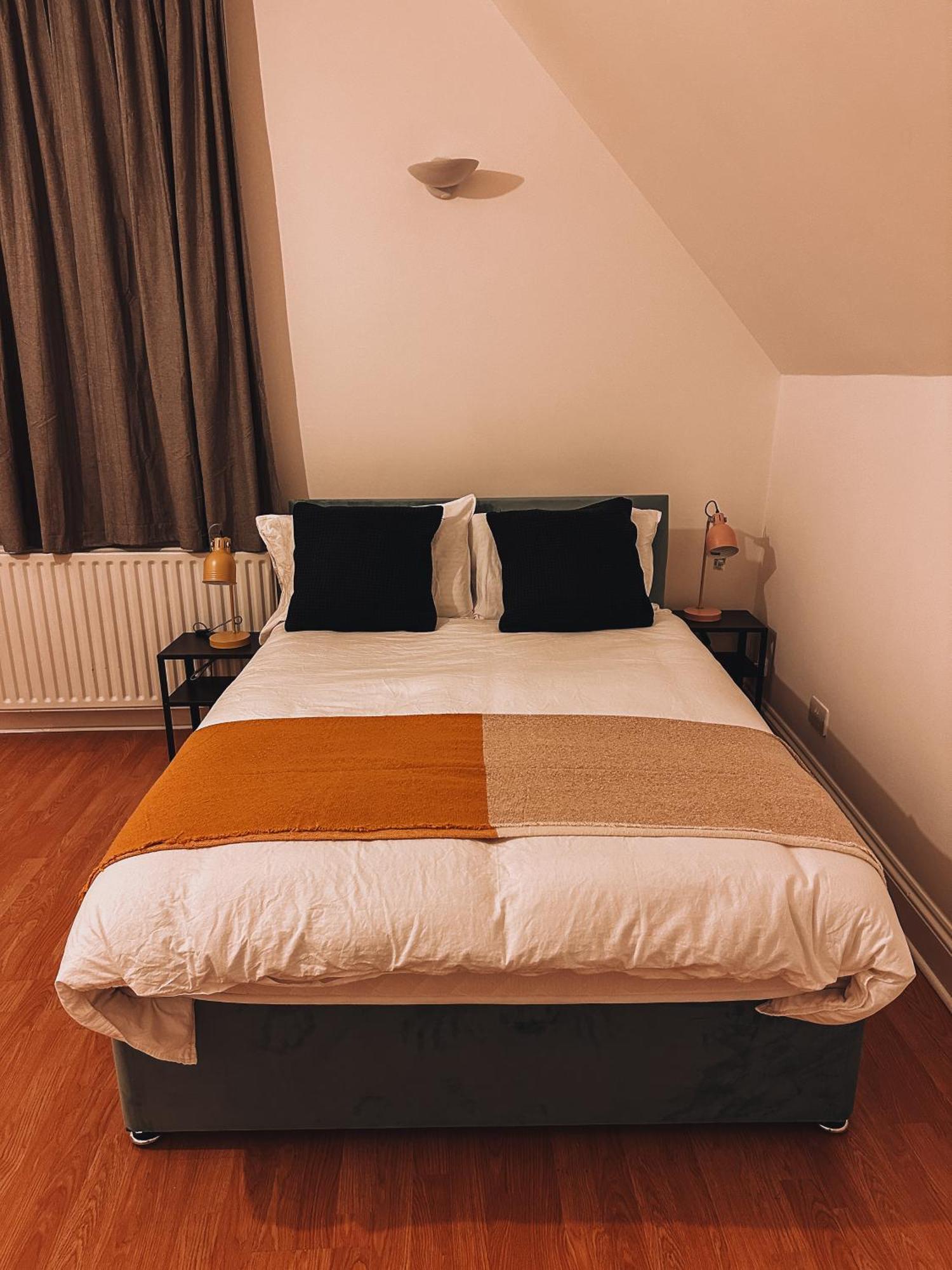 Spacious 3 Rooms In Tooting 伦敦 外观 照片